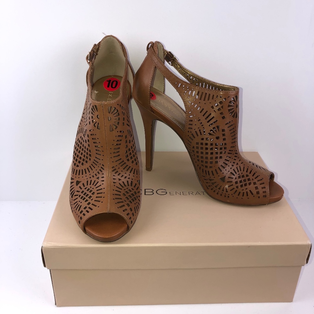 BCBG GENERATION RICH TAN COLOR